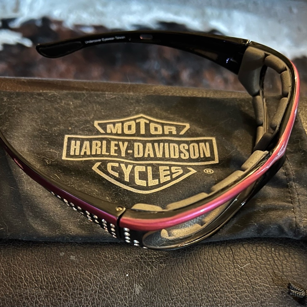 Harley-Davidson Black and Pink  Sunglasses